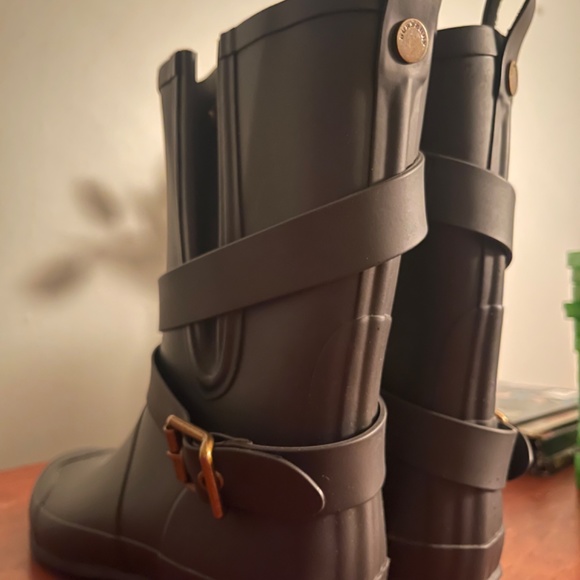 Burberry Rain Boots - Picture 2 of 5